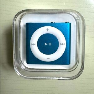 Apple iPod Shuffle 4th generation and USB cable. Brand new!